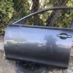 FRONT DRIVER SIDE DOOR (SHELL ONLY) 2007-2011 TOYOTA CAMRY (charcoal Color). Hi