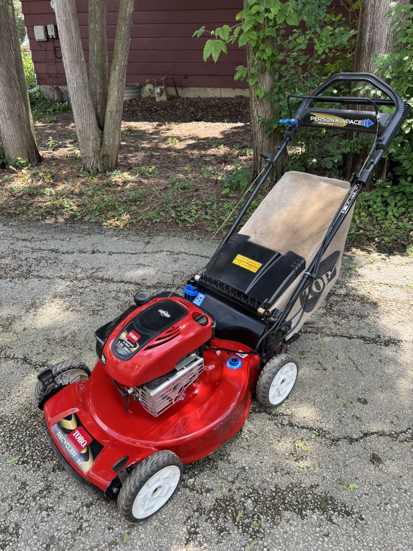 TORO Lawn Mower7.25hp 190cc 22” With Blade Stop