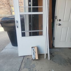 Storm Door 36x80 RH 