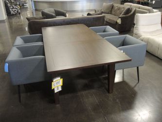 Napa Mahogany Express Rectangle Leg Dining Table - Dark Mahogany Brown