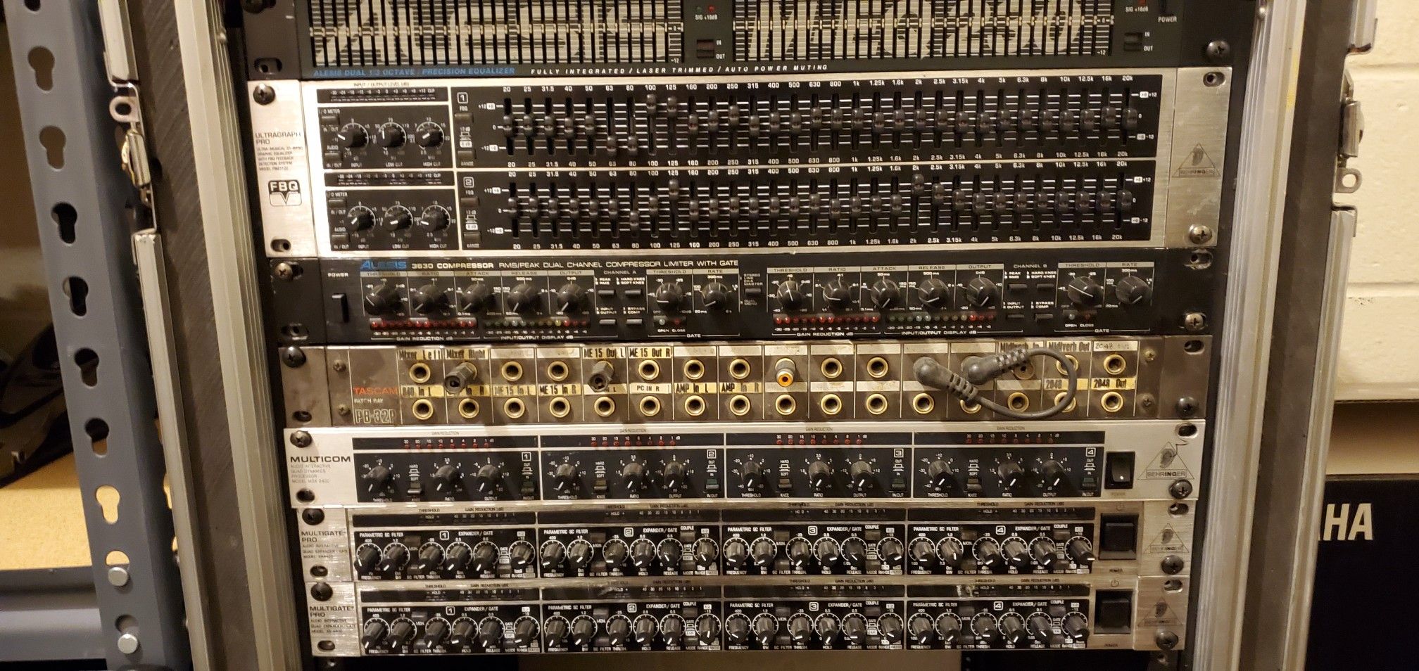 Rack gear Behringer Alesis compressor EQ gate for Sale in Fullerton, CA ...