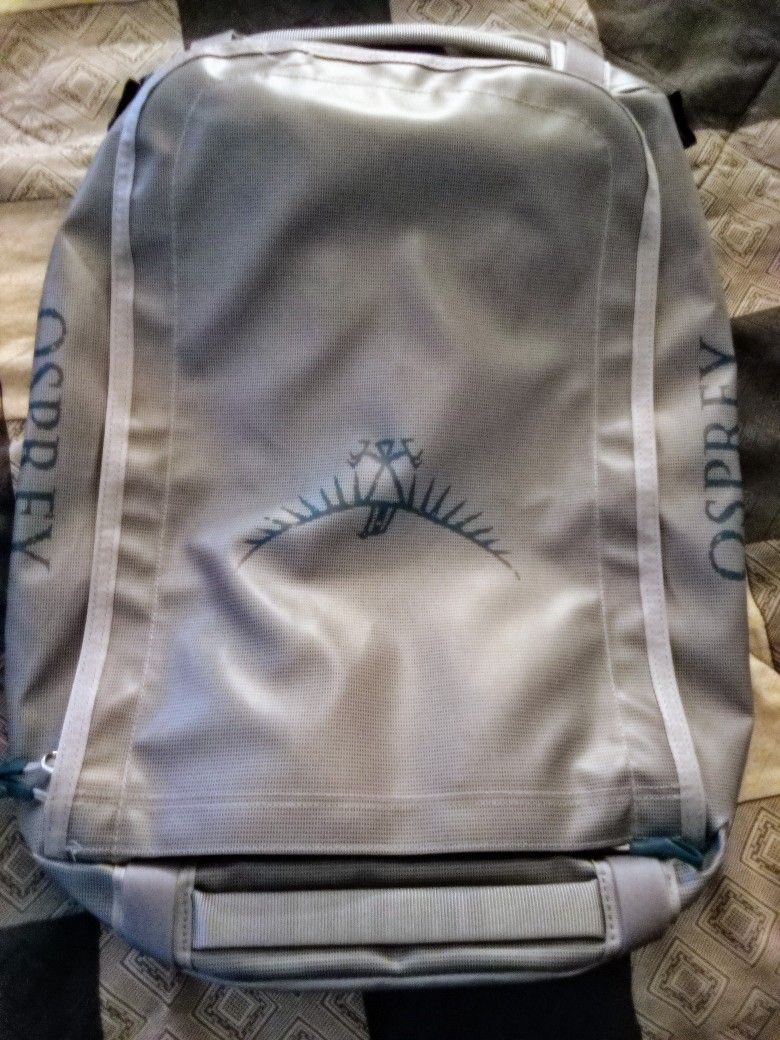 Barely Used Osprey Porter 26 Travel Pack / Backpack