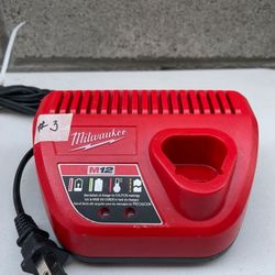 Milwaukee M12 Battery Charger