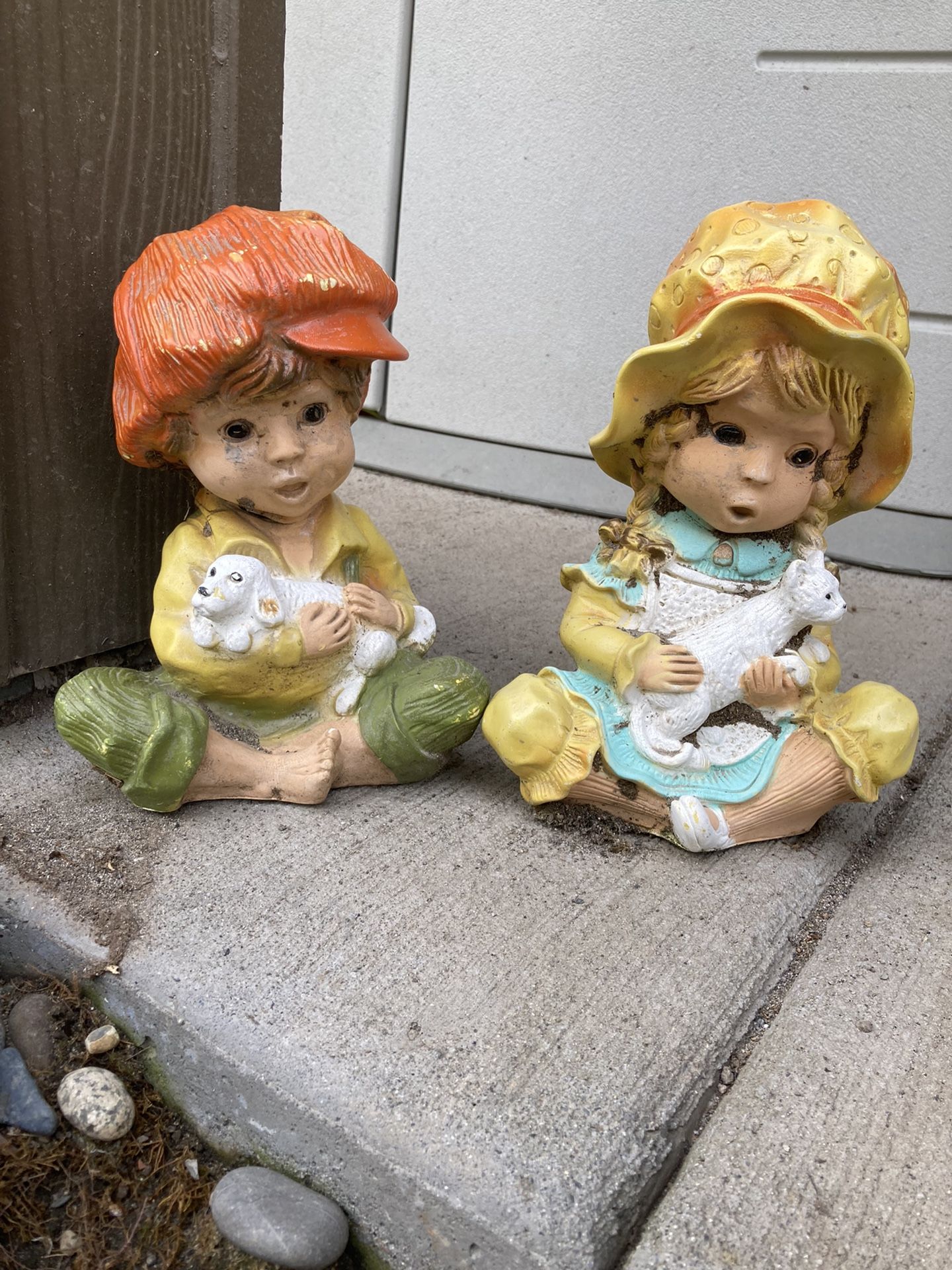 Ceramic Statues Collectables