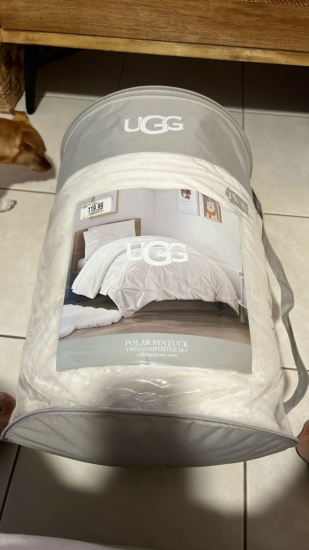 Polar pintuck Twin Conforter Set - UGG - Never Used