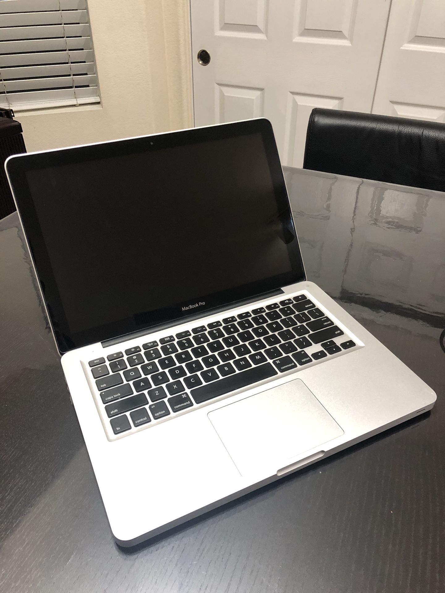 MacBook Pro (13-inch, Mid 2012, i5, 8GB RAM)