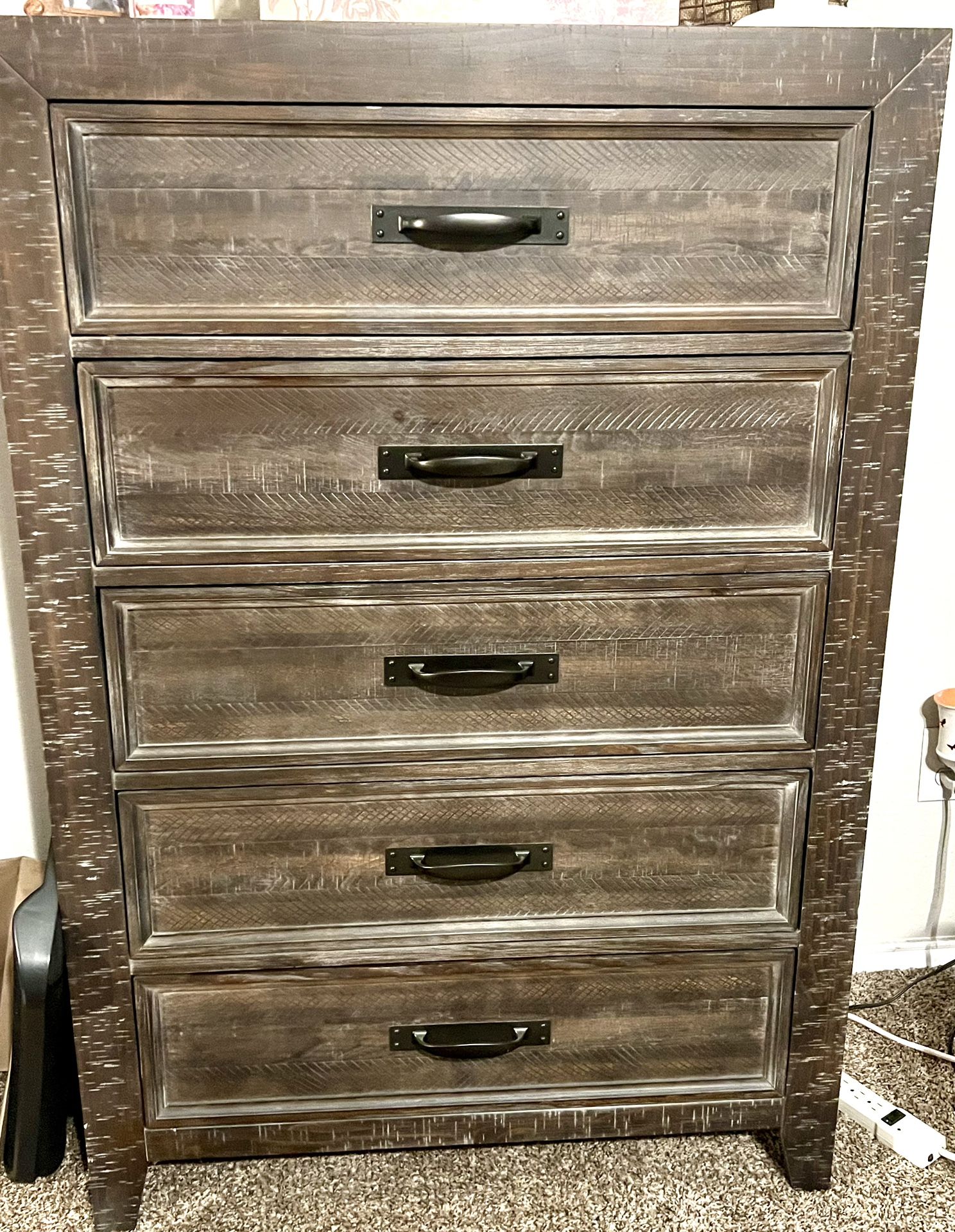 Dresser