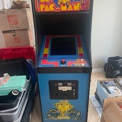 ORIGINAL MS PAC MAN  UPGRADED WITH 60 GAMES AND A HIGH DEFINITION SCREEN. /  LISTED IN PINBALL TOO.