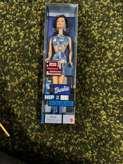 Hip 2 Be Square Brunette In Blue Barbie Doll #28315 unopened