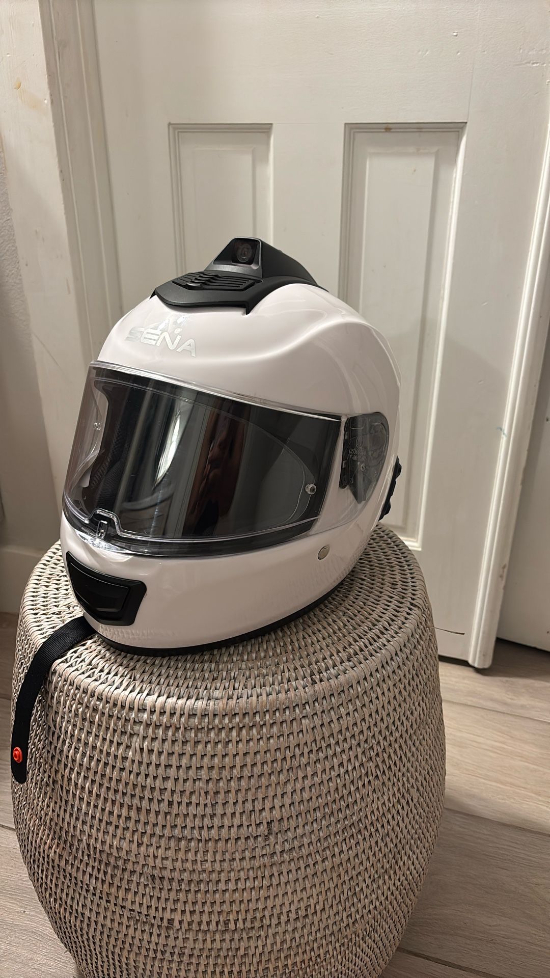 Sena Momentum Pro
