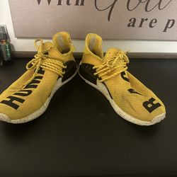 PHARRELL ORIGINAL ADIDAS HUMAN RACE!!!