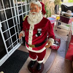 Animated Singing Santa 5 Foot