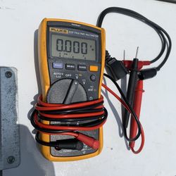 Fluke Multi Meter 
