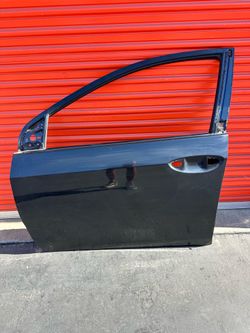 2014 -2015 -2016 -2017 -2018 -2019 TOYOTA COROLLA FRONT LEFT DRIVER SIDE DOOR OEM