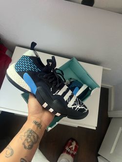 Trey young 2s
