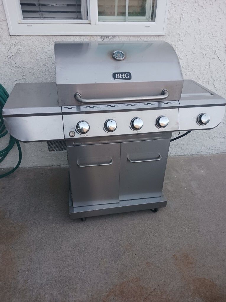  BBQ/Barbecue Grill Propane