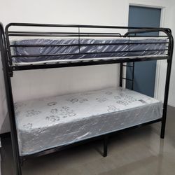 NEW Bunkbed TWIN - TWIN, Mattresses Sold Separately 