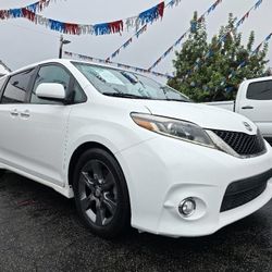 2016 Toyota Sienna