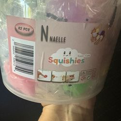 NAELLE SQUISHIES 