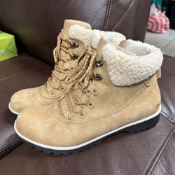Women’s Snow Boots