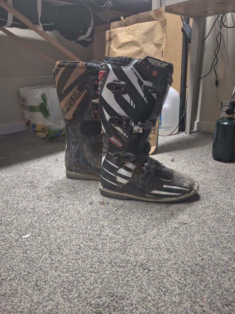 Dirt Bike Gear