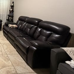 Free 3 -Seat Leather Sofa with Recliner 