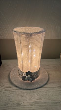 Lighted Top Hat Holiday Decoration