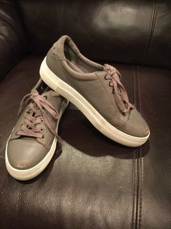 Italian leather street shoes champagne 8.5 women