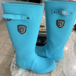 Female Boots