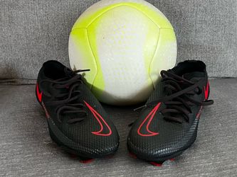 Soccer Shoes