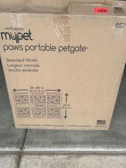 Pet gate