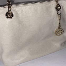 Michael Kors Leather Tote Purse Very Nice 