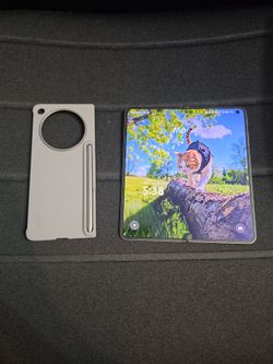 Oppo Find N6 Foldable Phone (With AI Pen)