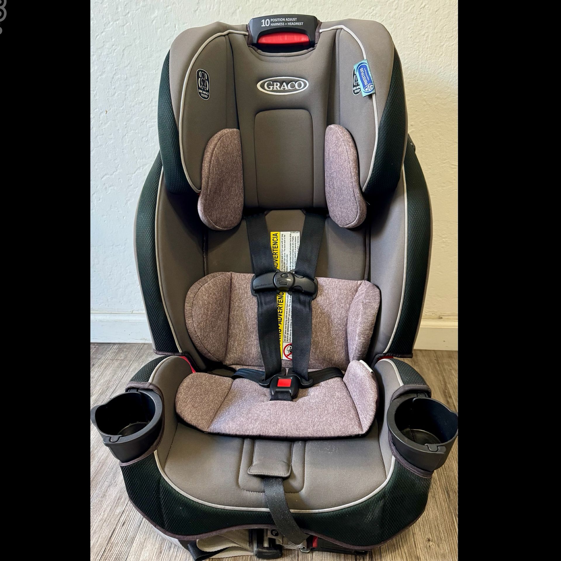 Graco Convertible Car Seat 3 In 1.