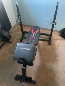 Bench with built in rack. Comes with clips.