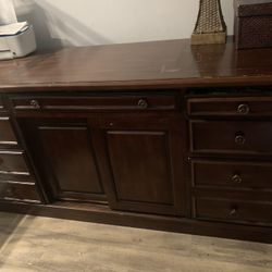 Credenza