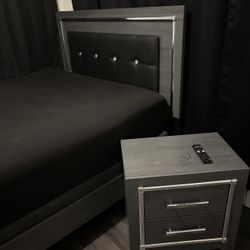 3 Piece Bed Set  Queen Bed Frame 