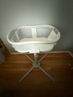 halo bassinest swivel sleeper