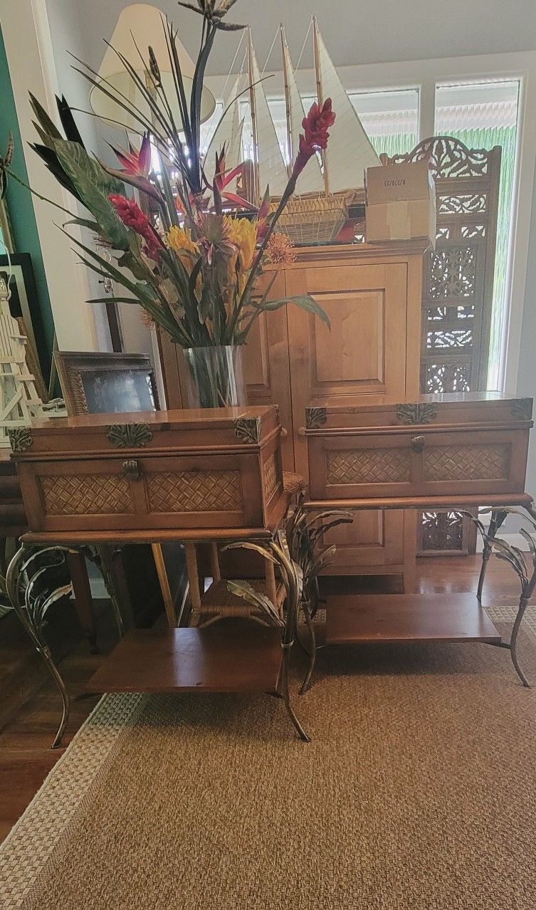 Pair Of Night Stand Tables