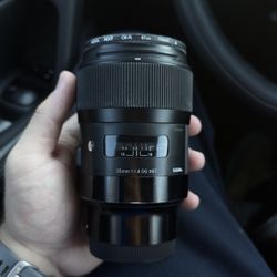 Sigma 35mm F/1.4 DG HSM Art Lens for Sony E