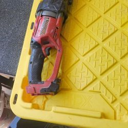 M18 FUEL 18V Lithium-Ion  HAWG 1/2 In Right Angle Drill