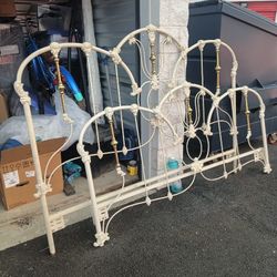 Metal Antique Frame