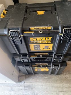 DeWalt Set With Rolling Tool Boxe