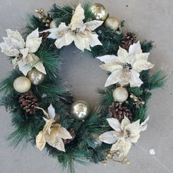 Beautiful LARGE Christmas Oversize WREATH lighted Custom