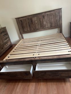 King Storage Bed Frame with Drawers And Dresser