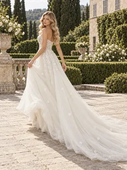Boutique Brand New Never Worn Wedding Dress Arabella Ivory/Platinum Size 12 Gown