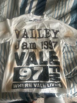 Vale dreams Tee
