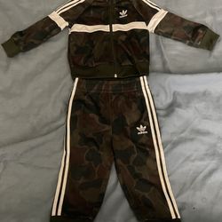 Boys Size 18-24 Months Adidas Tracksuit 