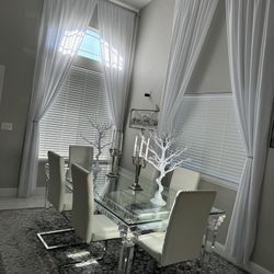 Acrylic And Glass Dining Table 