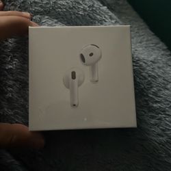 AirPod Gen 4s